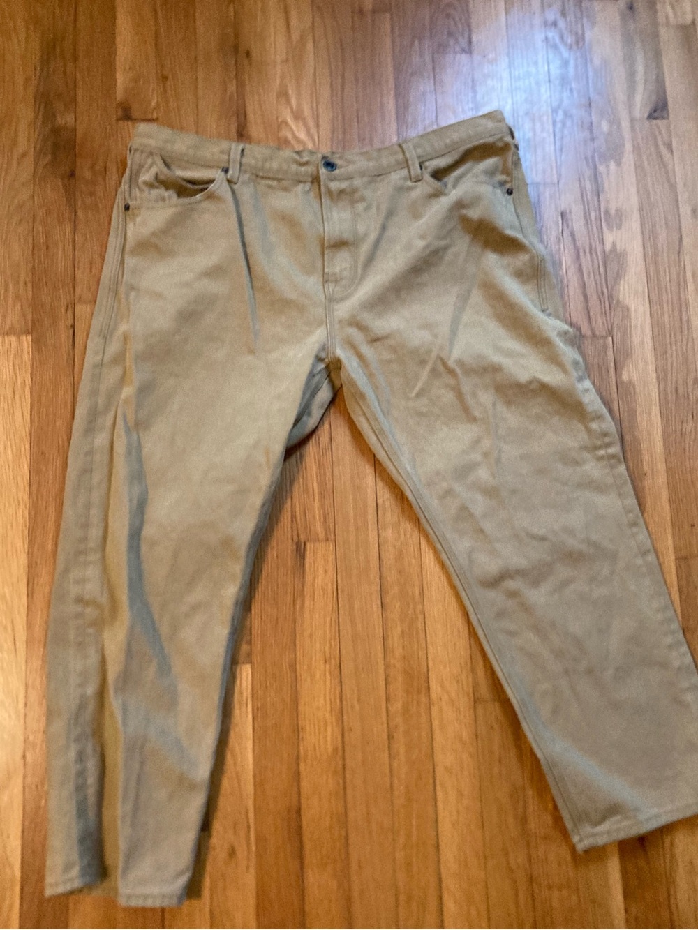 Sean John Men's Straight Fit Jeans in Beige - Classic Everyday Style